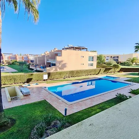 Апартаменты Adam's Place *