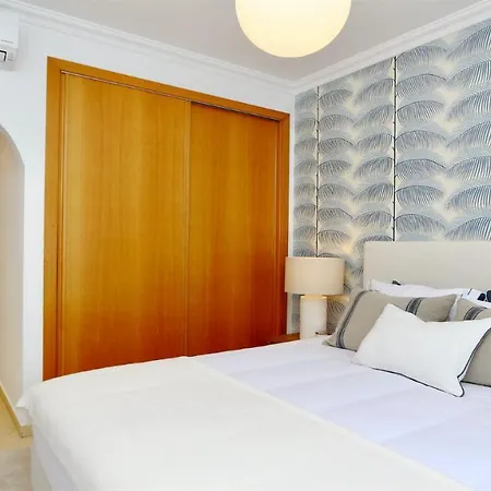 Апартаменты Adam's Place