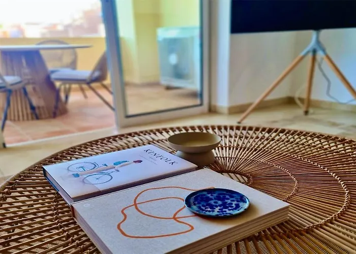 Adam's Place Apartament *