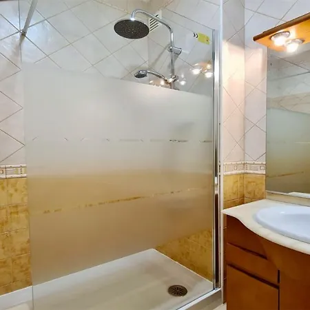 Adam's Place Apartman Vilamoura