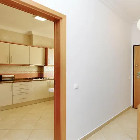 Adam's Place Apartment